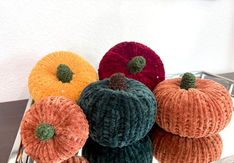 Set of 5 Velvet Chenille Knit Pumpkins, Knit Pumpkins, Fall Decor, Soft Pumpkins, Thanksgiving Deco, Harvest Decor, Halloween Decor