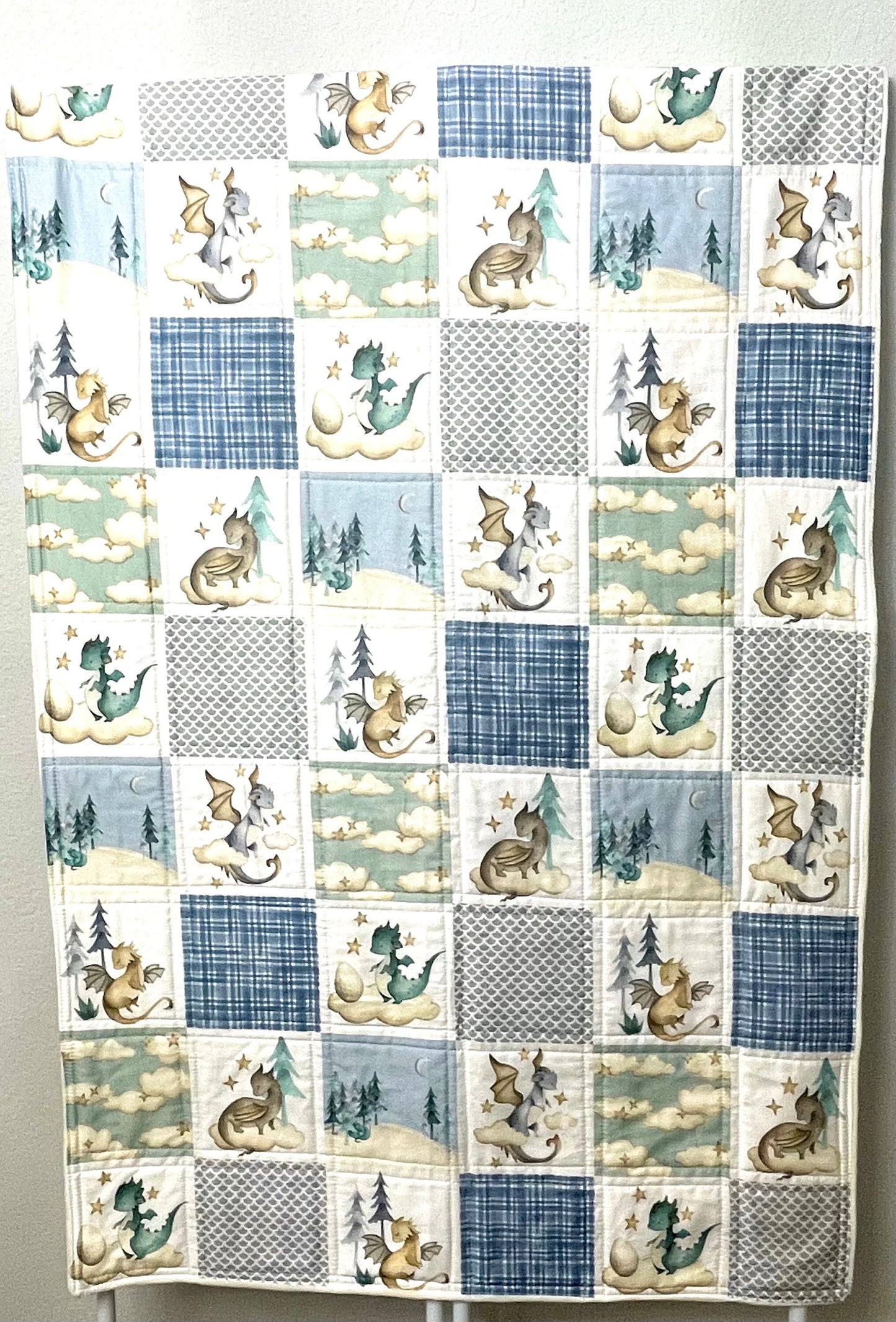 baby boy quilt, dragons theme nursery,handmade baby blanket, baby shower gift, nursery decor, crib bedding, handmade quilt