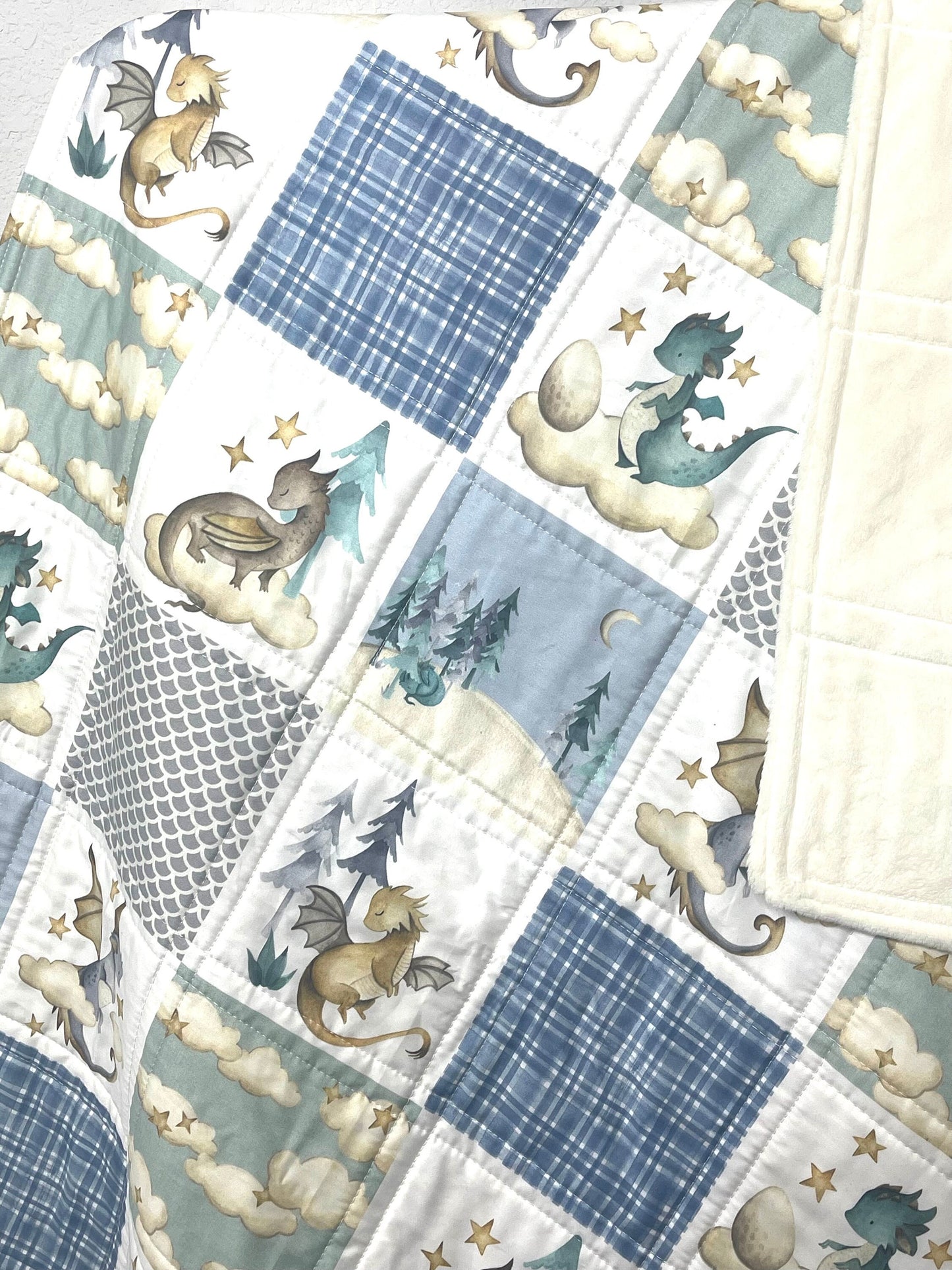 baby boy quilt, dragons theme nursery,handmade baby blanket, baby shower gift, nursery decor, crib bedding, handmade quilt