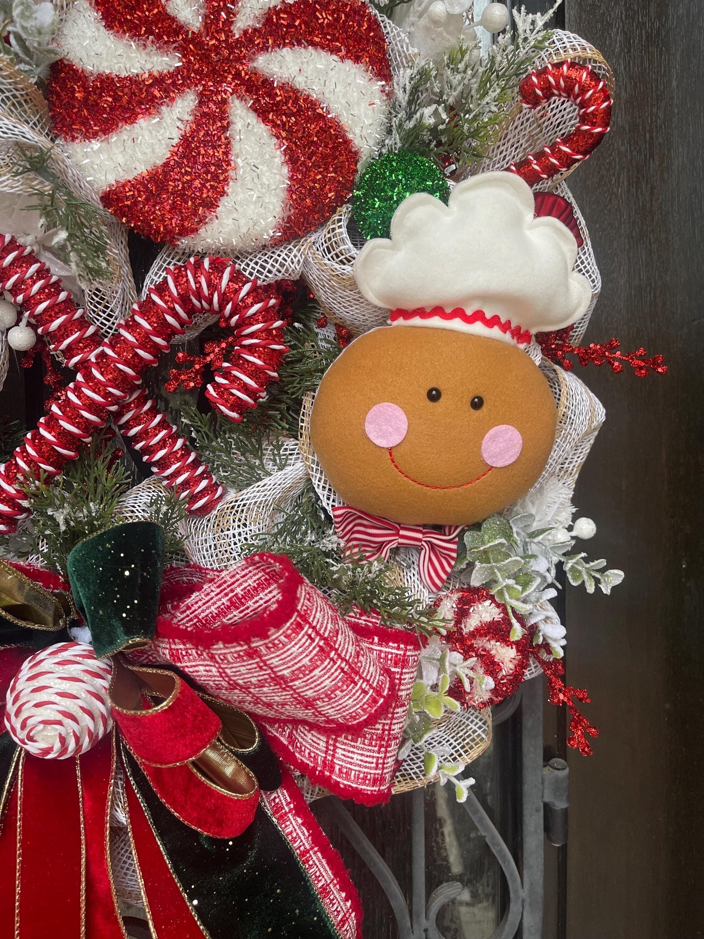 Gingerbread Christmas Wreath, Candy Holiday Decor