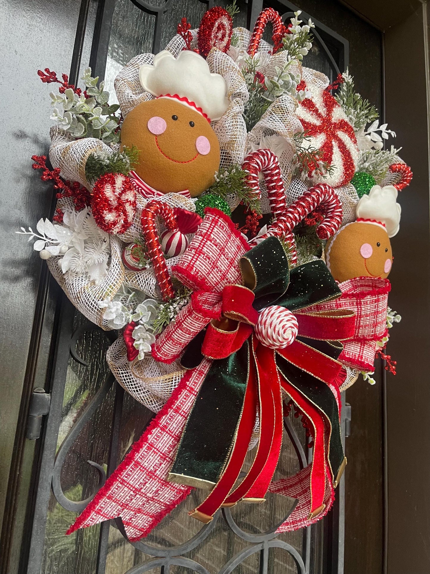 Gingerbread Christmas Wreath, Candy Holiday Decor