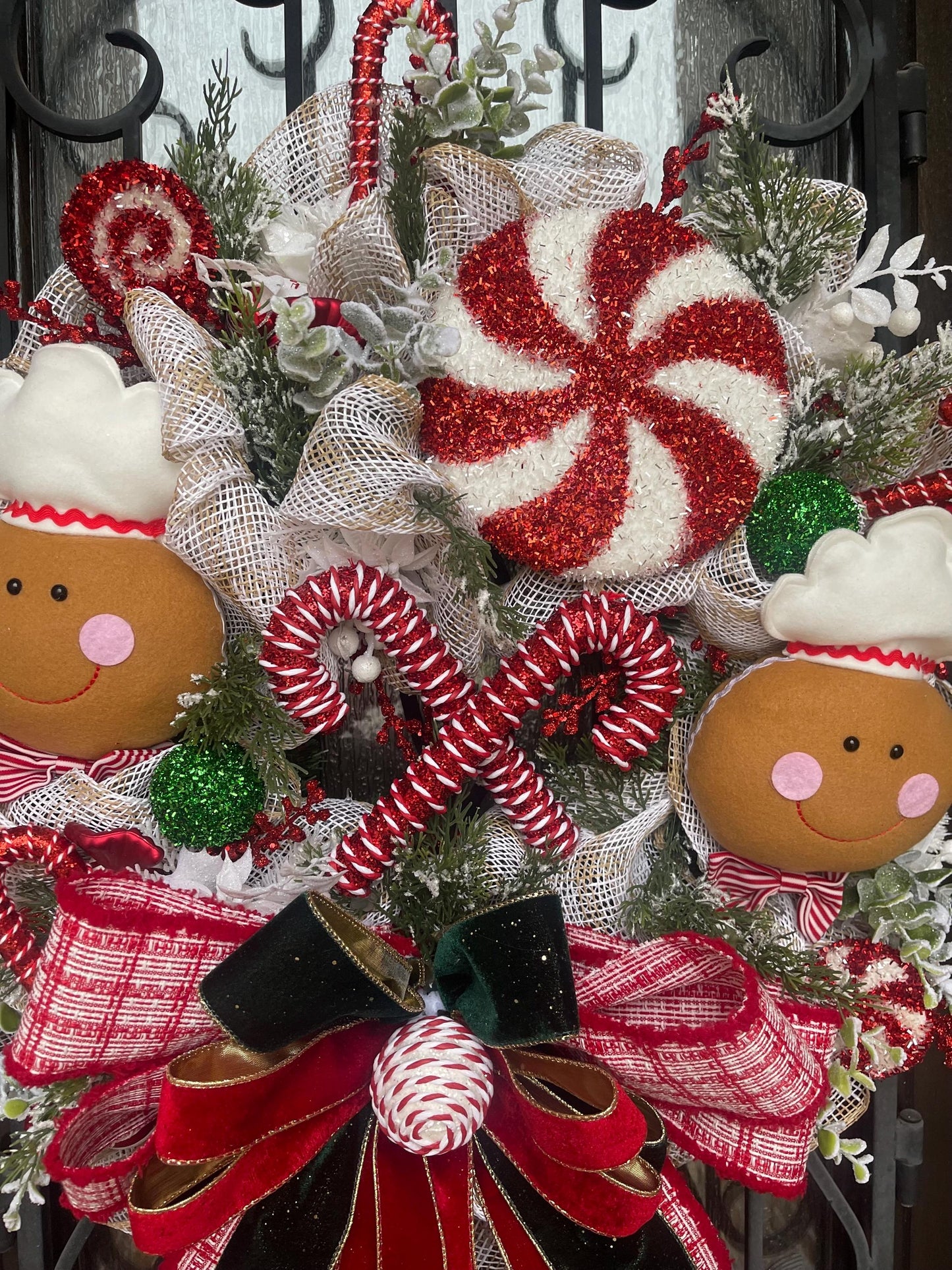 Gingerbread Christmas Wreath, Candy Holiday Decor