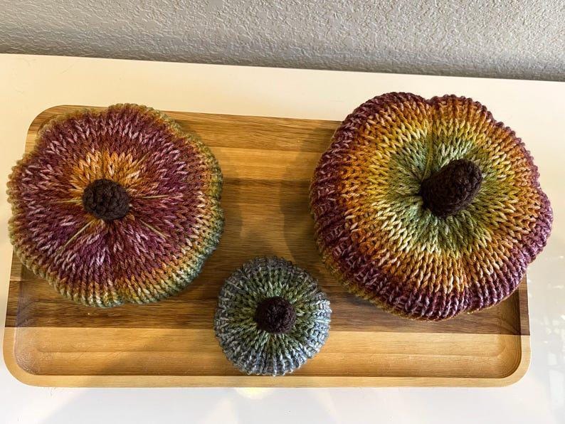 Set of 3 Knit Pumpkins, Knit Pumpkins, Fall Decor, Soft Pumpkins, Thanksgiving Deco, Harvest Decor, Halloween Decor