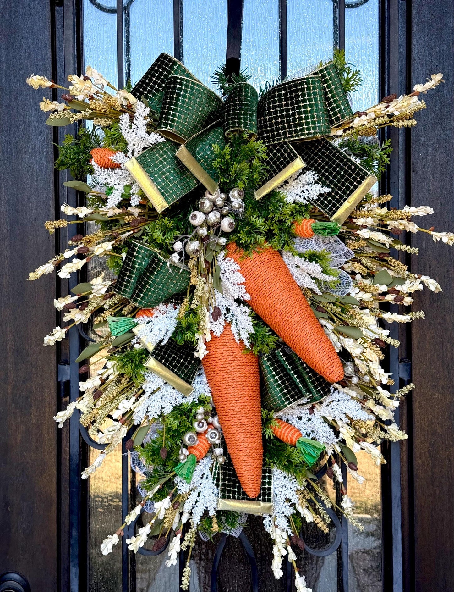 Carrot Door Swag, Easter Spring Porch Decor, Holiday Wreath