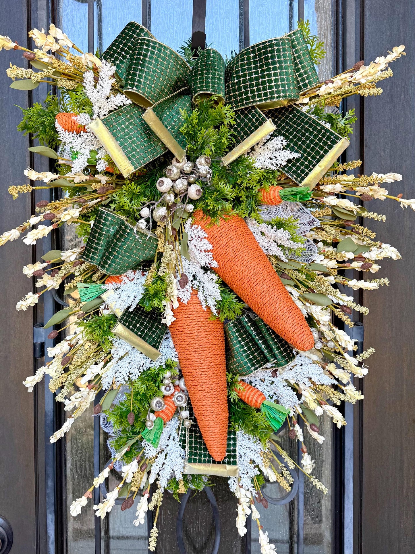 Carrot Door Swag, Easter Spring Porch Decor, Holiday Wreath