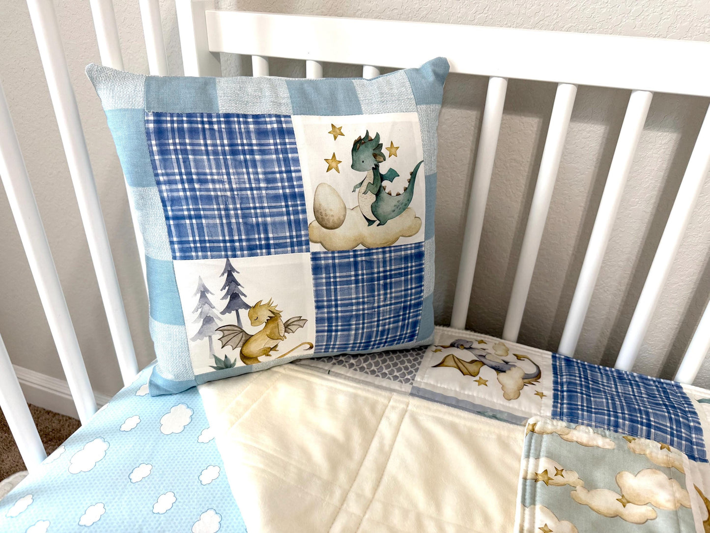 baby boy quilt, dragons theme nursery,handmade baby blanket, baby shower gift, nursery decor, crib bedding, handmade quilt