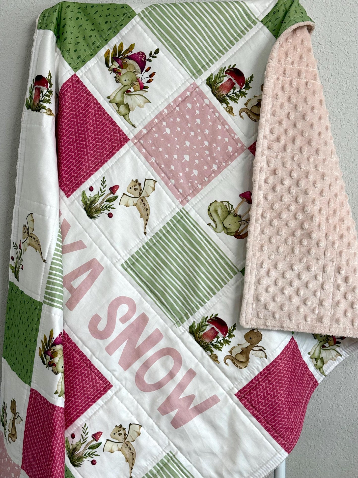 baby girl quilt, dragons theme nursery,handmade baby blanket, baby shower gift, nursery decor, crib bedding, handmade quilt
