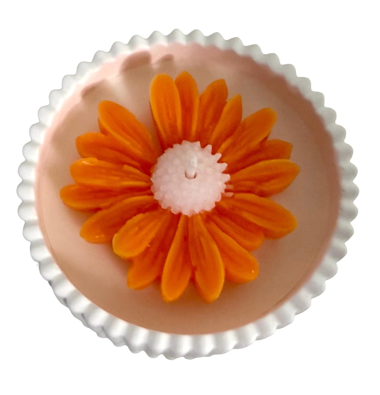Daisy  Handmade Soy Candles, Cozy Home Decor, Holiday Decorations, Housewarming Gift, Luxury Candle