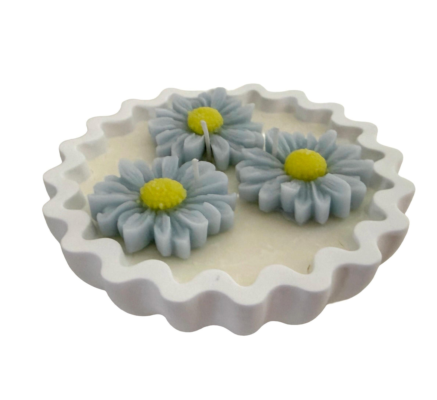 Daisy  Handmade Soy Candles, Cozy Home Decor, Holiday Decorations, Housewarming Gift, Luxury Candle