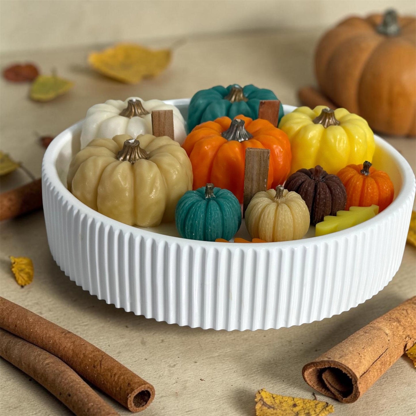 Fall Pumpkins Handmade Soy Candles, Thanksgiving Home Decor, Holiday Decorations, Housewarming Gift, Luxury Candle