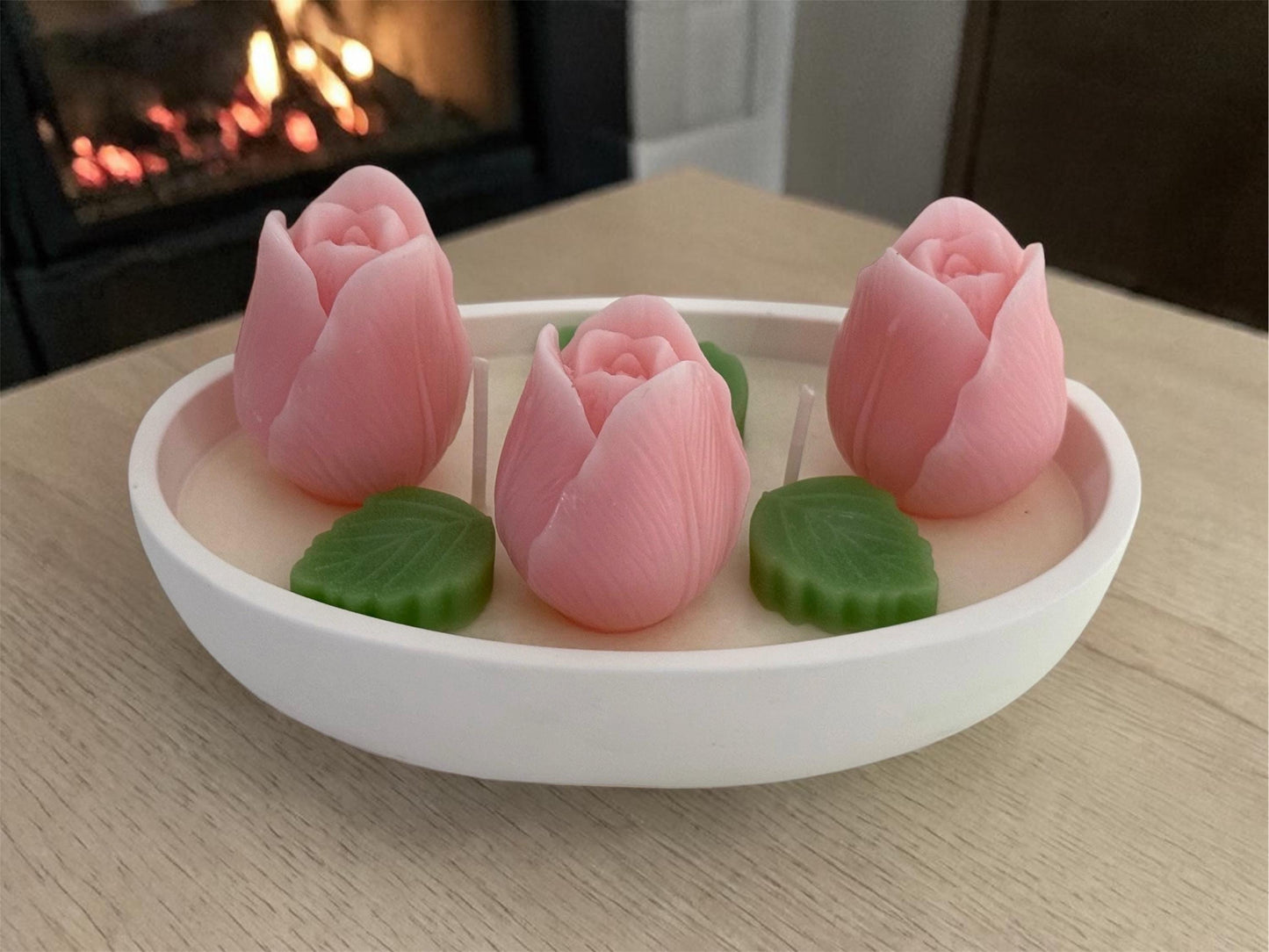Tulips Handmade Soy Candles, Mother's Day Gift, Cozy Home Decor, Holiday Decorations,  Luxury Candle