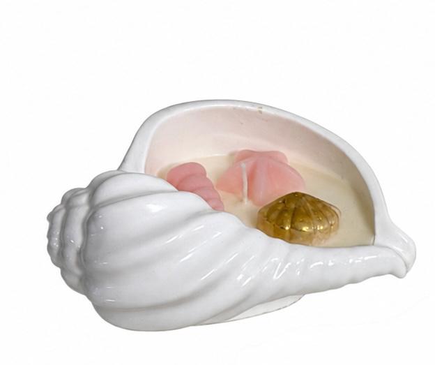 Seashells  Handmade Soy Candles, Cozy Home Decor, Beach House Decorations, Housewarming Gift, Luxury Candle